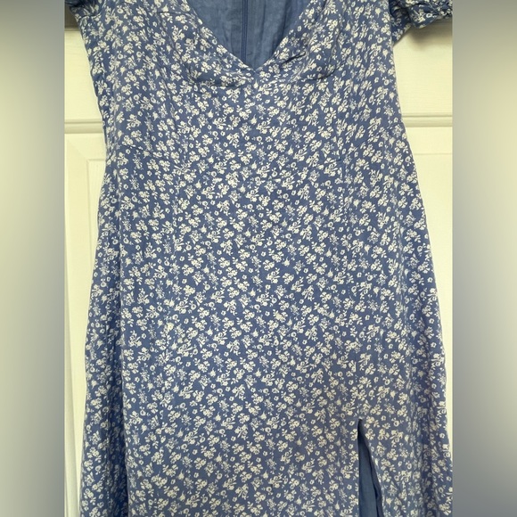 NWT Bardot Midi Day Dress in Ditsy Floral Size 4 - Picture 8 of 11